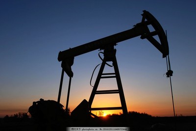 能源动脉 石油油田与天然气管道储运的视觉与科技交响